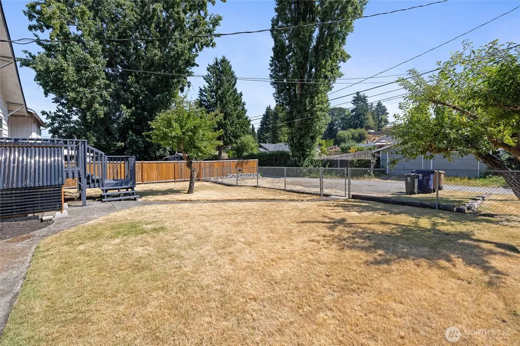 6213 S Mullen Street Tacoma WA 98409