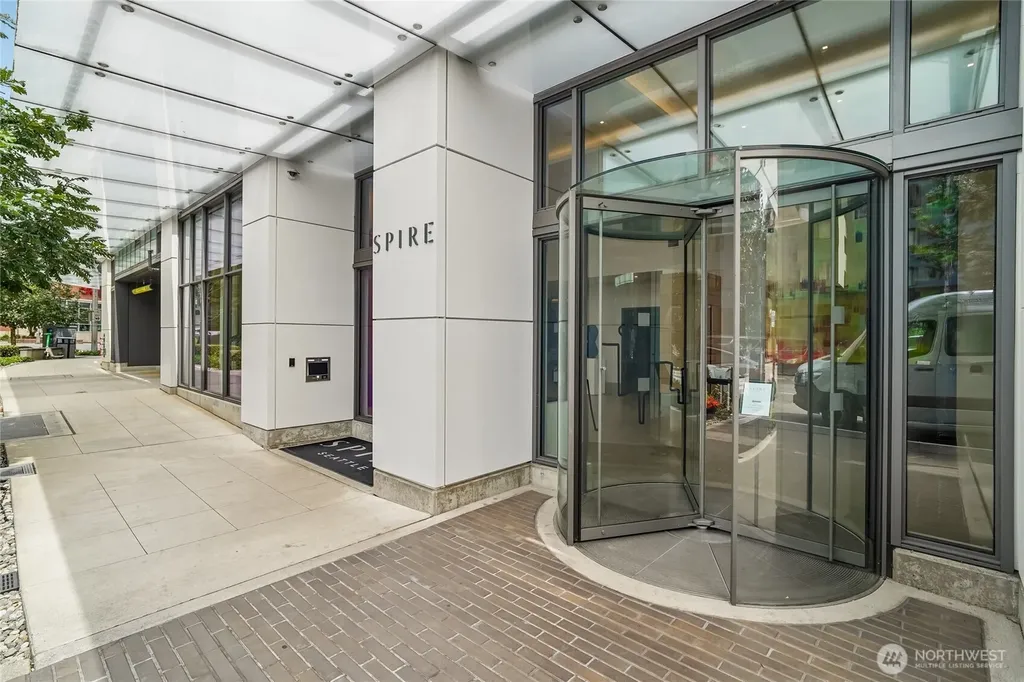 2510 6th Avenue Seattle WA 98121