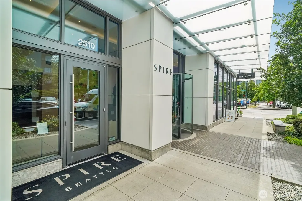 2510 6th Avenue Seattle WA 98121