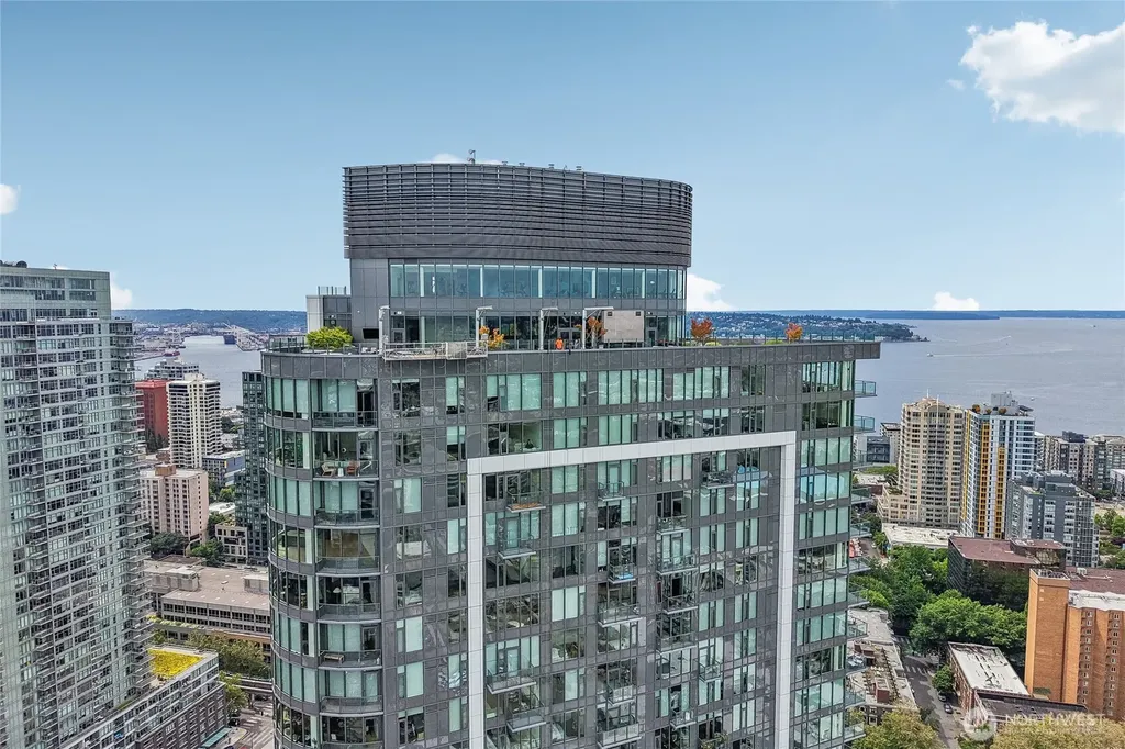 2510 6th Avenue Seattle WA 98121