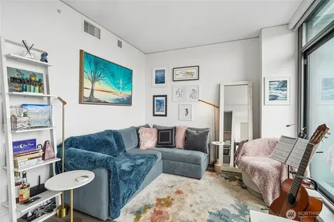 2510 6th Avenue Seattle WA 98121
