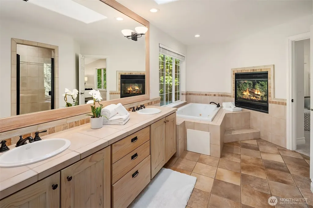 12022 NE 97th Street Kirkland WA 98033