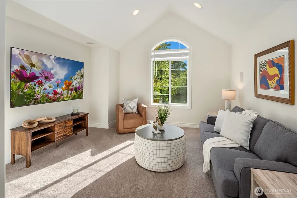12022 NE 97th Street Kirkland WA 98033