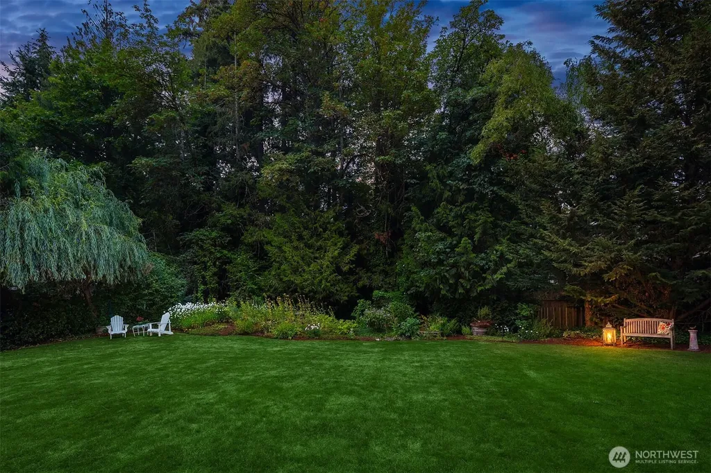 12022 NE 97th Street Kirkland WA 98033