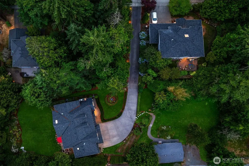 12022 NE 97th Street Kirkland WA 98033