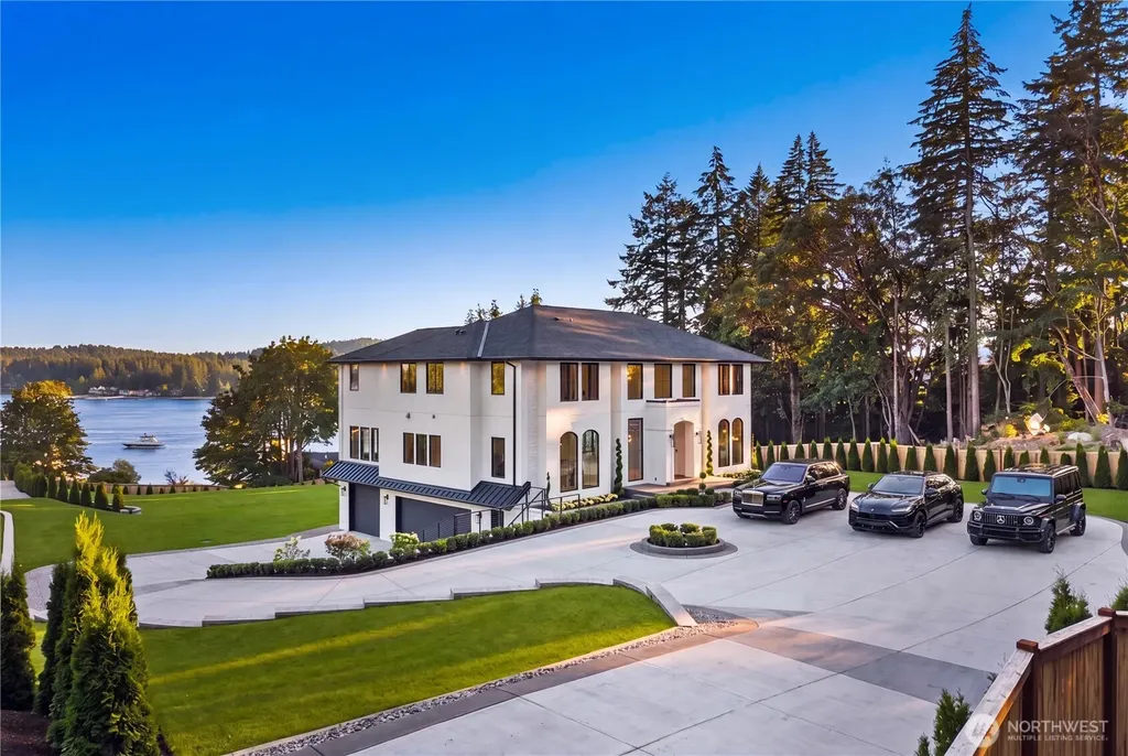 6220 Cromwell Drive NW Gig Harbor WA 98335