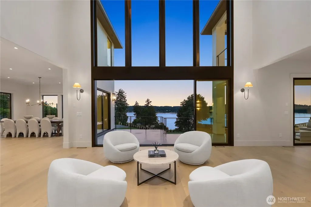 6220 Cromwell Drive NW Gig Harbor WA 98335