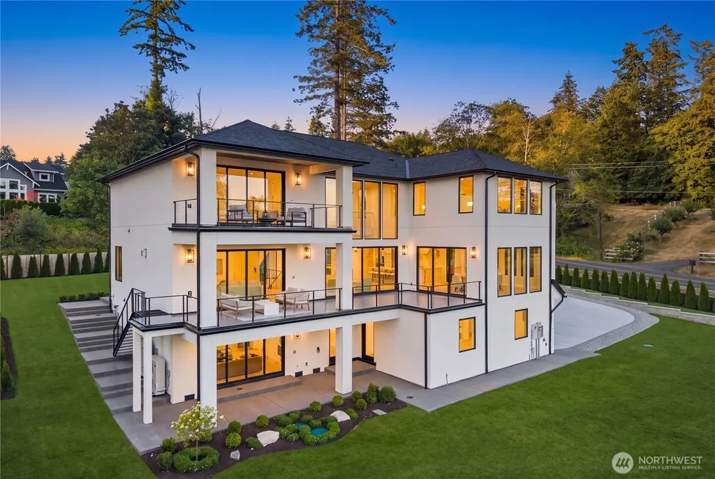 6220 Cromwell Drive NW Gig Harbor WA 98335