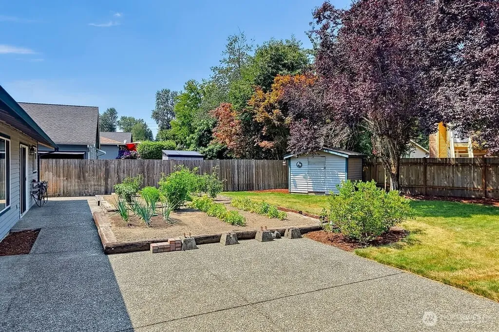 12512 SE 275th Place Kent WA 98030