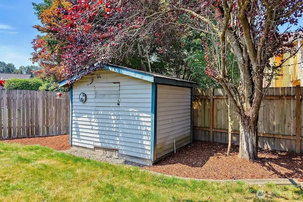 12512 SE 275th Place Kent WA 98030