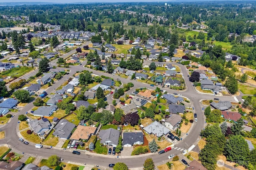 12512 SE 275th Place Kent WA 98030