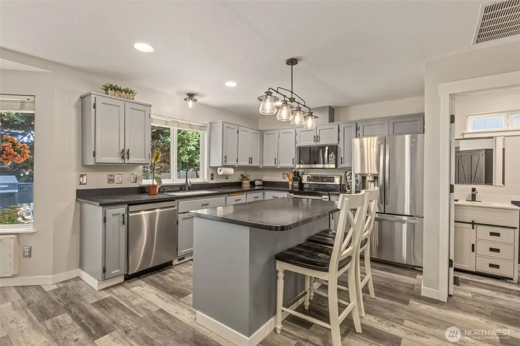 10205 216th Avenue E Bonney Lake WA 98391