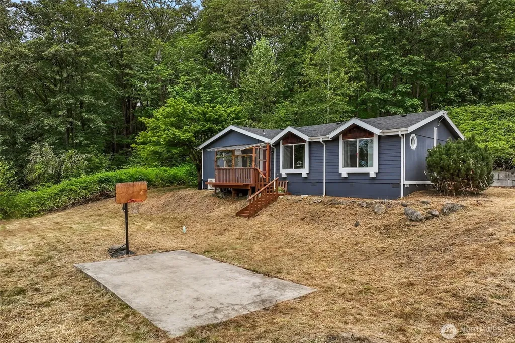 18908 SE 116th Place Issaquah WA 98027