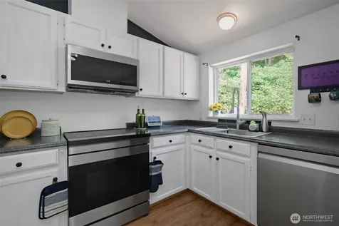18908 SE 116th Place Issaquah WA 98027