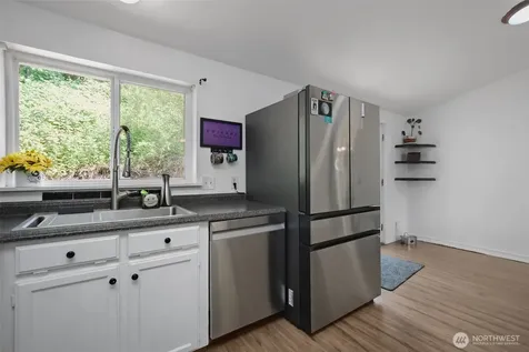 18908 SE 116th Place Issaquah WA 98027