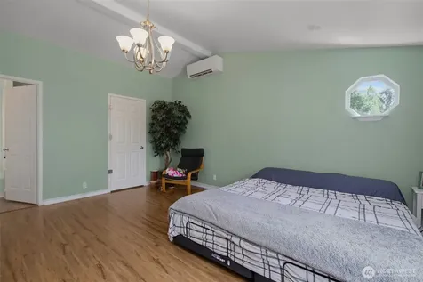 18908 SE 116th Place Issaquah WA 98027