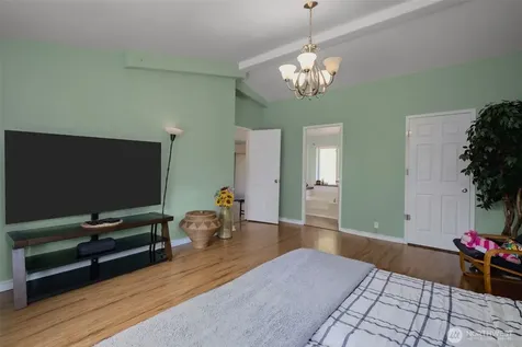 18908 SE 116th Place Issaquah WA 98027