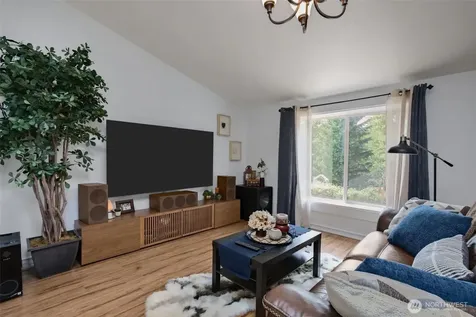 18908 SE 116th Place Issaquah WA 98027