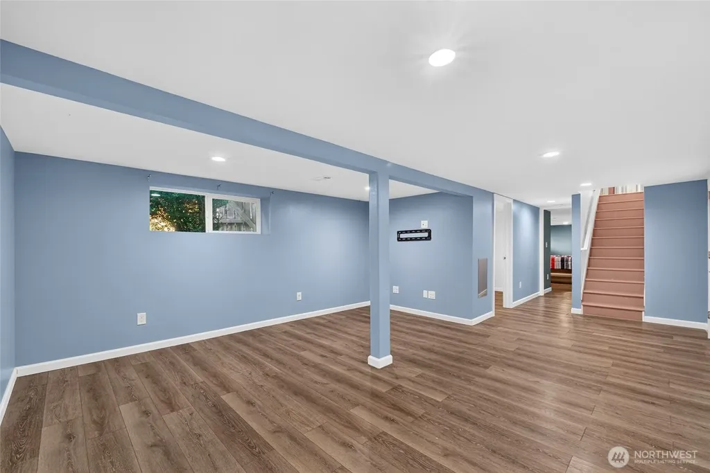 1372 Marion Street Enumclaw WA 98022