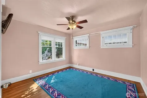 1372 Marion Street Enumclaw WA 98022