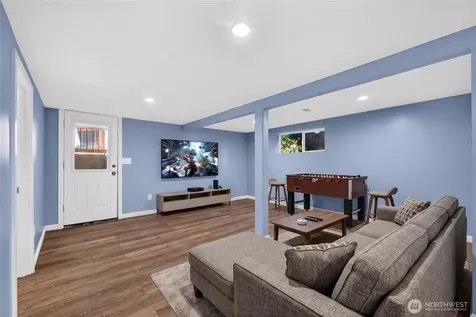 1372 Marion Street Enumclaw WA 98022
