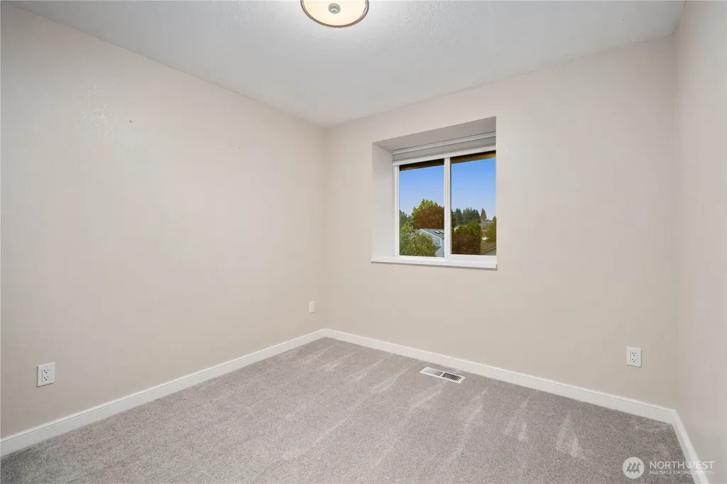 3717 Commencement Bay Drive Tacoma WA 98407