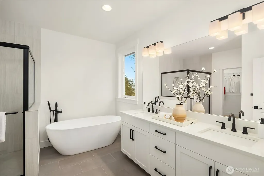 404 Edmonds Ave NE Renton WA 98056