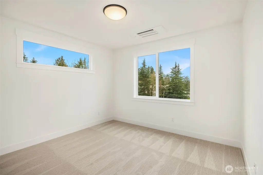 404 Edmonds Ave NE Renton WA 98056