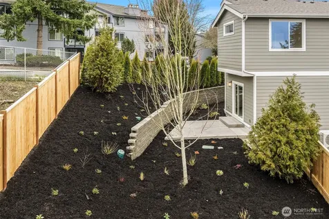 404 Edmonds Ave NE Renton WA 98056