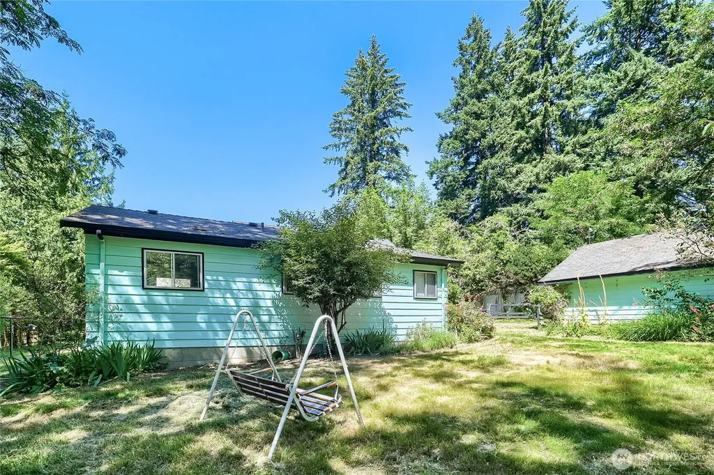7637 NE 165th Street Kenmore WA 98028