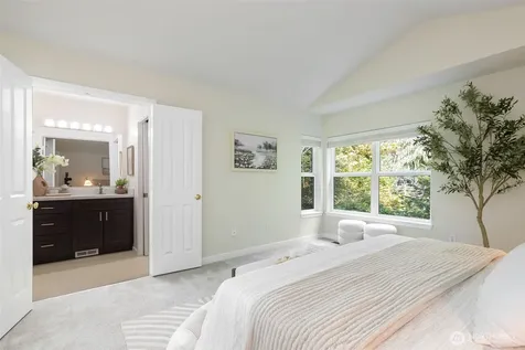 9216 157th Place NE Redmond WA 98052