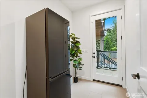 11262 SE 34th Street Bellevue WA 98004