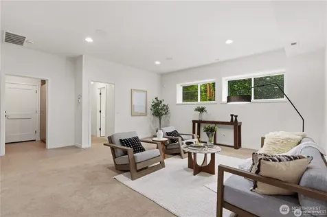 11262 SE 34th Street Bellevue WA 98004