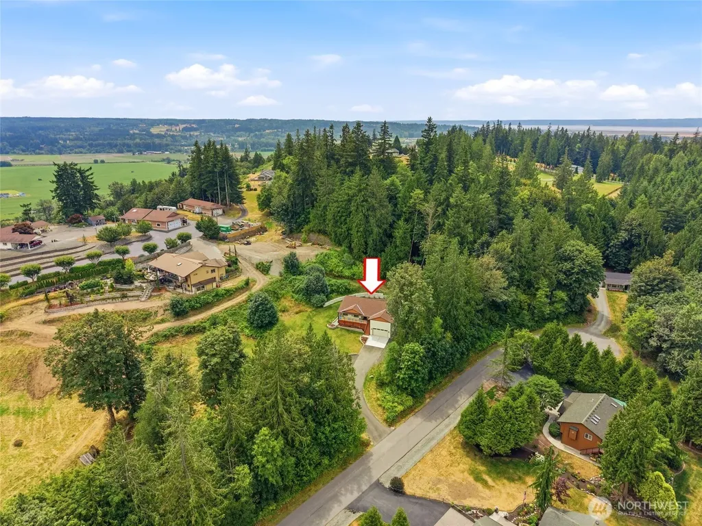 2820 256th Street NW Stanwood WA 98292