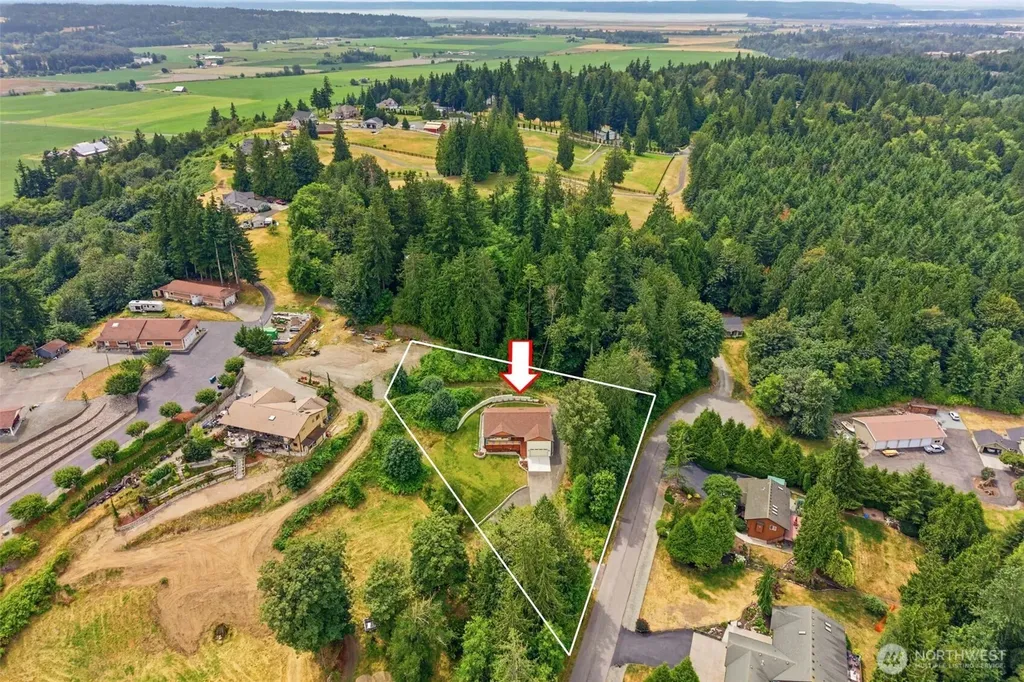 2820 256th Street NW Stanwood WA 98292