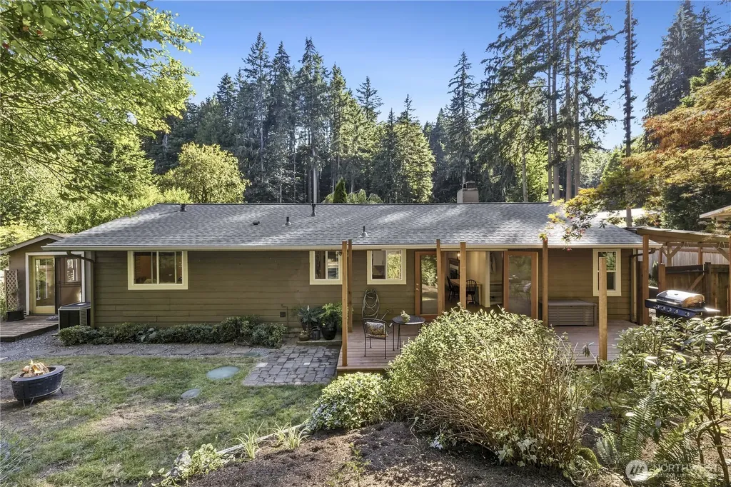 17304 NE 156th Street Woodinville WA 98072
