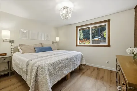 17304 NE 156th Street Woodinville WA 98072