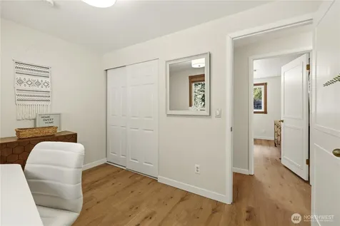 17304 NE 156th Street Woodinville WA 98072