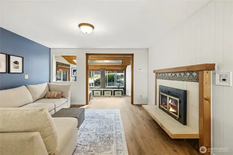 17304 NE 156th Street Woodinville WA 98072