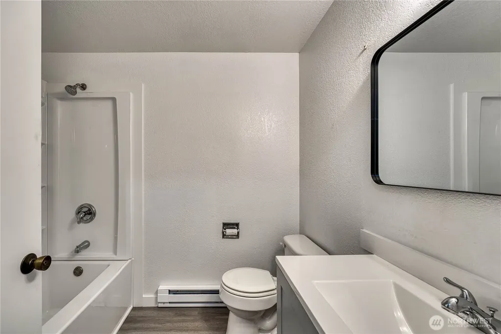 410 El Camino Drive Sequim WA 98382