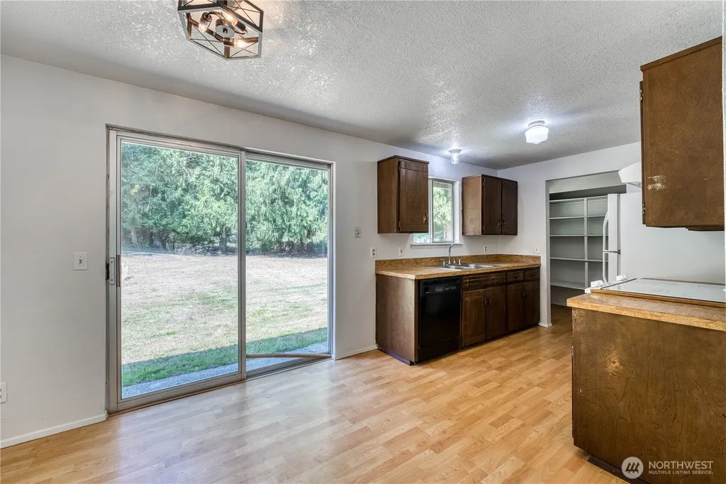 410 El Camino Drive Sequim WA 98382
