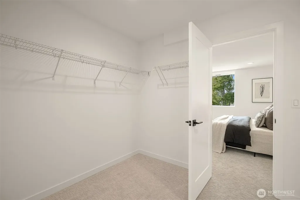 1912 Ferry Avenue SW Seattle WA 98116