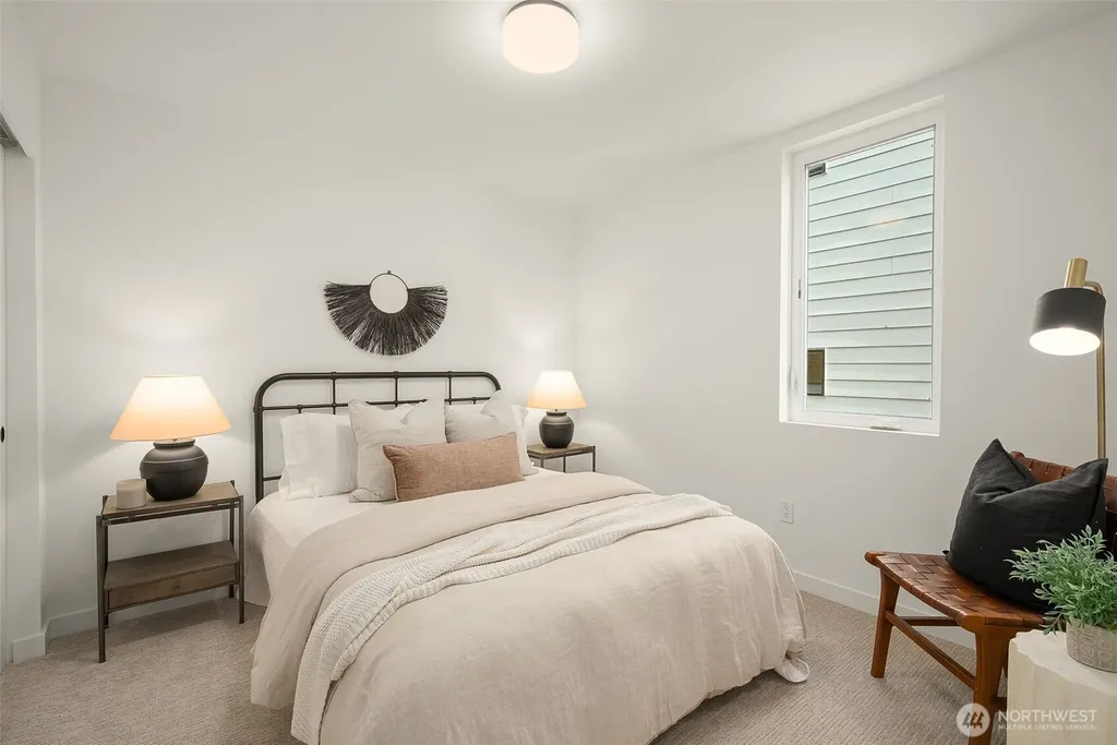 1912 Ferry Avenue SW Seattle WA 98116
