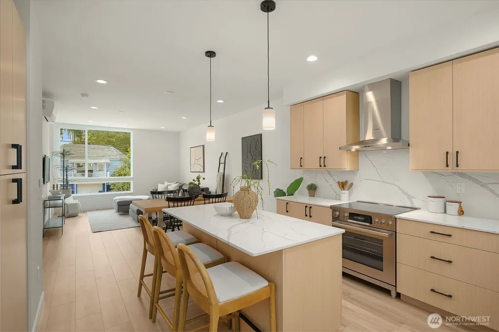 1912 Ferry Avenue SW Seattle WA 98116