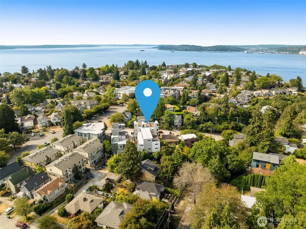 1912 Ferry Avenue SW Seattle WA 98116