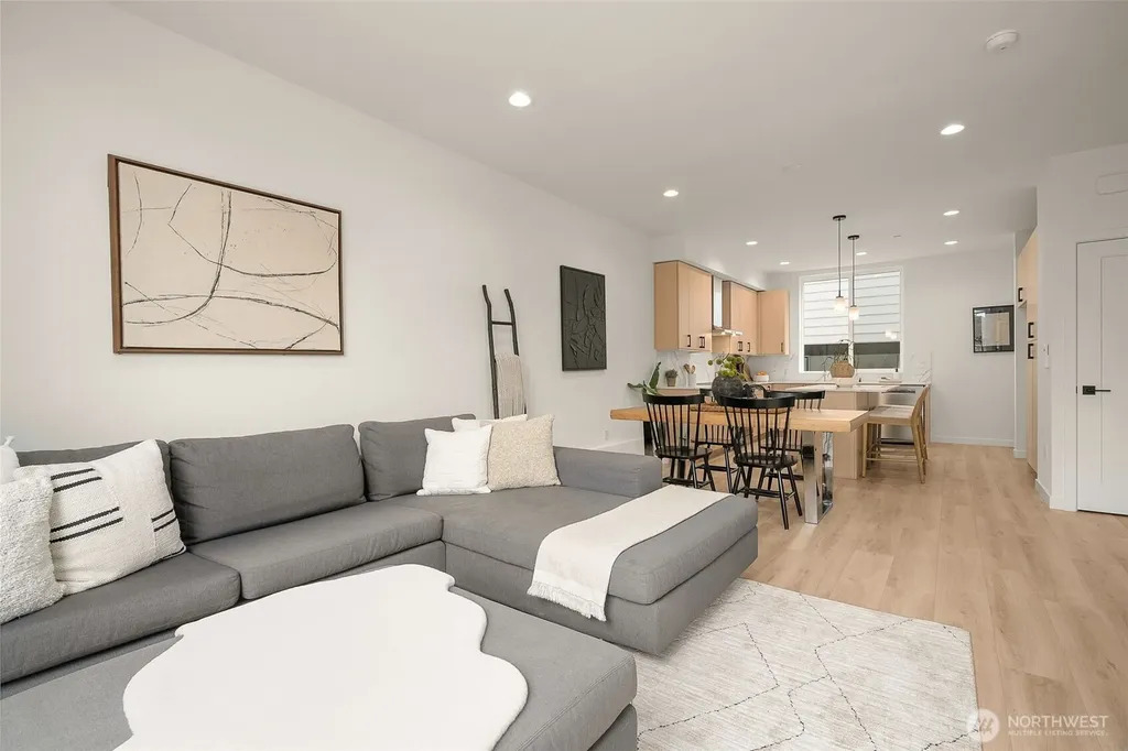 1912 Ferry Avenue SW Seattle WA 98116
