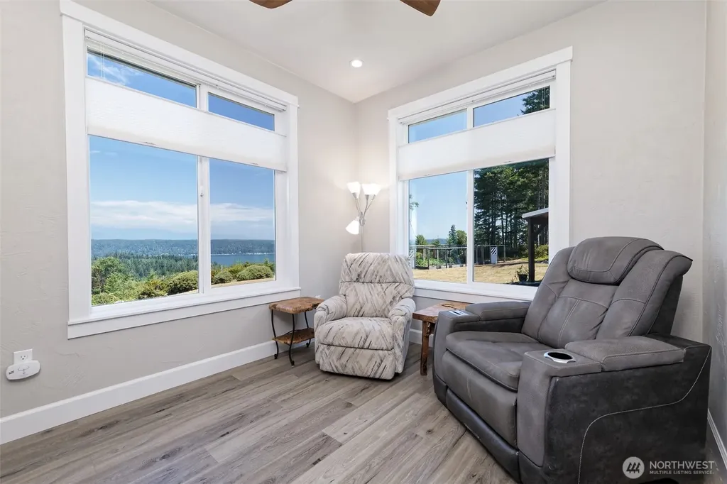 551 E Hyland Drive Union WA 98592