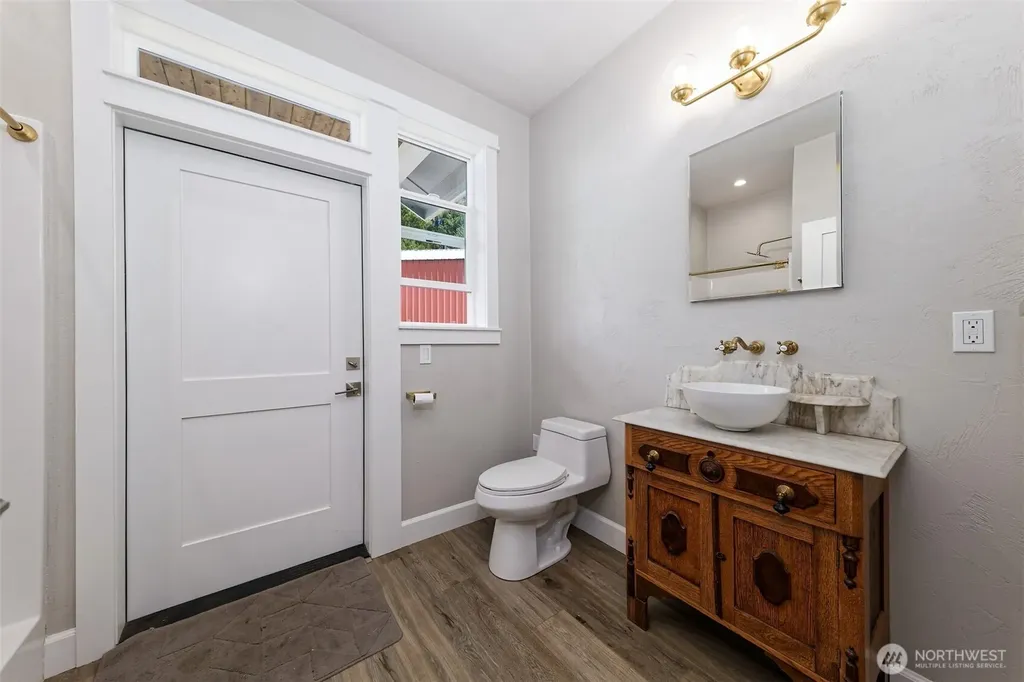 551 E Hyland Drive Union WA 98592