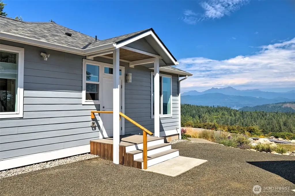 551 E Hyland Drive Union WA 98592