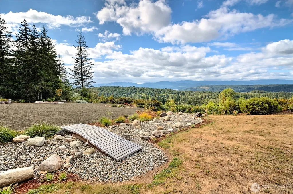 551 E Hyland Drive Union WA 98592